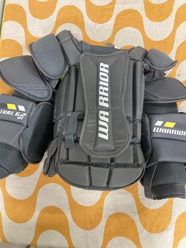 Intermediate Large/Extra Large Warrior Ritual G2 Goalie Chest Protector (Used)