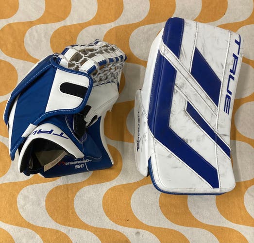 Blue Senior True HZRDUS 7x4 Goalie Gloves & Blockers Regular (Used)