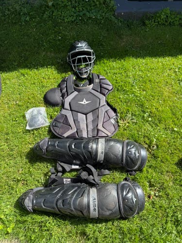 All Star System 7 Axis Catcher's Set (Used)