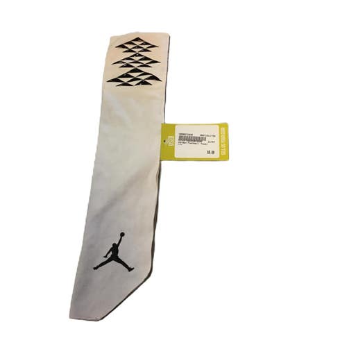Used Nike Jordan Football Towel White and Black 11730-S000072836