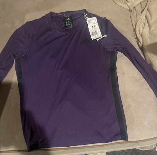 Brand new Adidas Climacool Training Long Sleeve T-Shirt plum/black size XS
