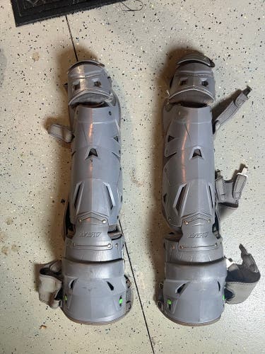 All Star MVP Pro Catcher's Leg Guard (Used)