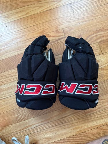 CCM Gloves 16" Pro Stock (Used)