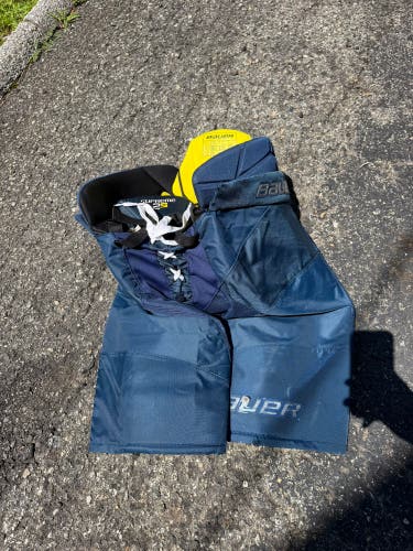 Blue Senior Large Bauer Supreme 2S Hockey Pants (Used)