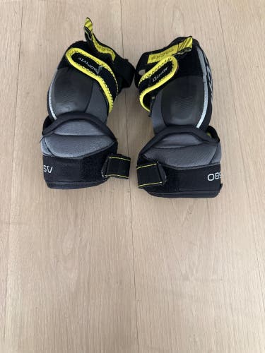 Junior Medium CCM Tacks AS 580 Elbow Pads (Used)