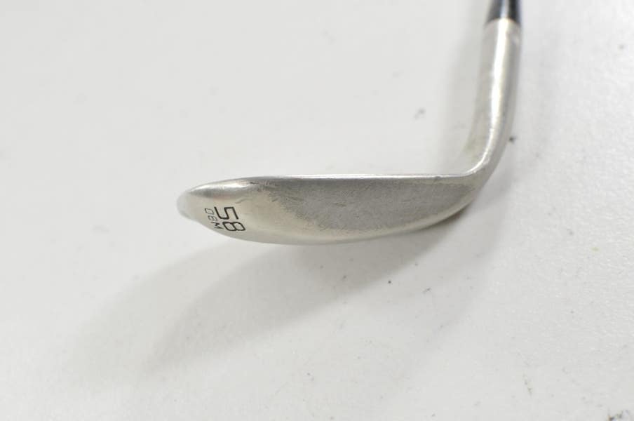 Titleist Vokey SM10 Nickel 58*-08M Wedge Right DG S400 Stiff Flex