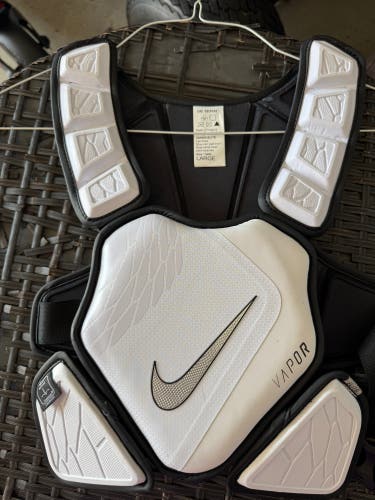 Large Adult Nike Vapor Shoulder Pads (Used)