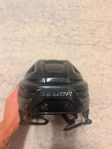 Small Bauer Re-Akt 150 Helmet (Used)