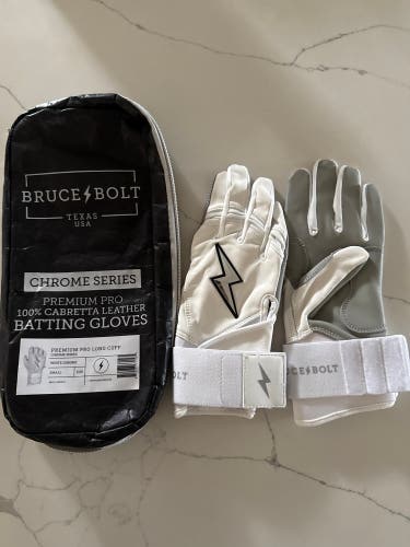 Bruce Bolt adult Small Batting Gloves (New)