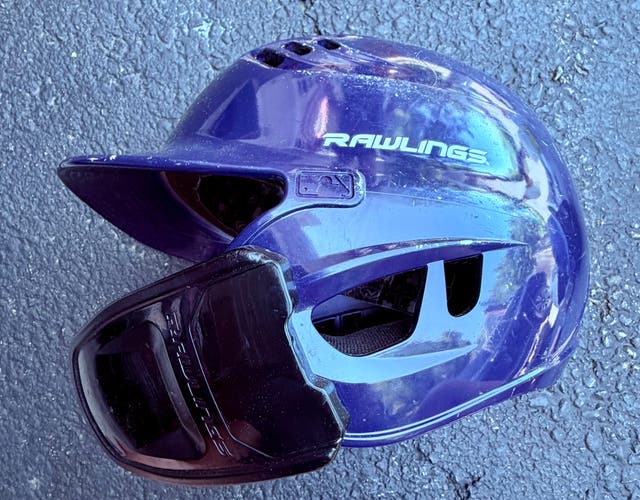 7 1/2 Rawlings R16 Batting Helmet (Used)