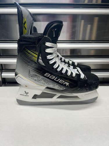 Bauer Vapor Hyperlite2 Hockey Skates Size 10.5 FIT 2 288mm (Used) NHL Pro Stock