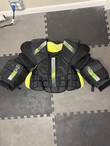 Small / Medium Warrior RX4 Goalie Chest Protector (Used)