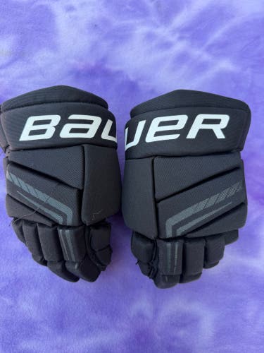 Black Junior Bauer Bauer X Gloves 10" (Used)