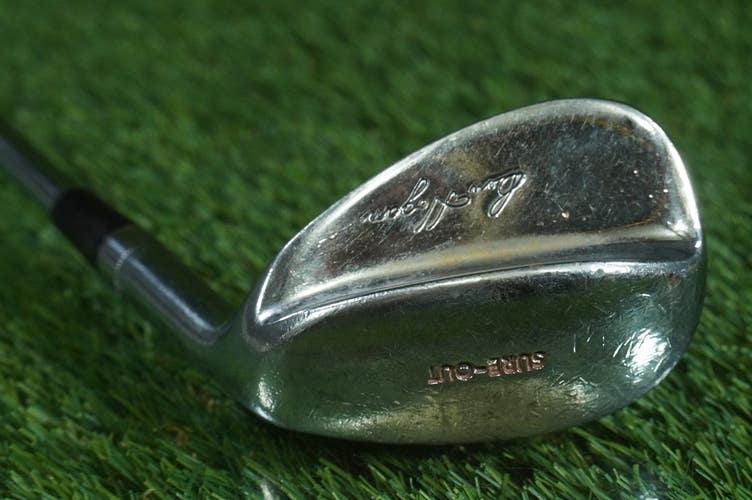 VINTAGE BEN HOGAN SURE-OUT SAND WEDGE APEX STEEL SHAFT RIGHT HANDED RH ~ LOOK!!