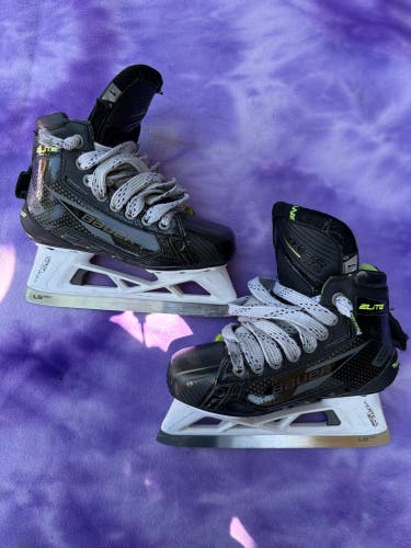 Junior Bauer Elite Hockey Goalie Skates Regular Width Size 1 (Used)