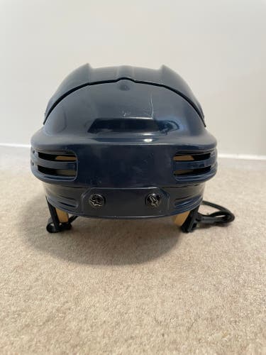 Used Bauer 4500 Medium Navy