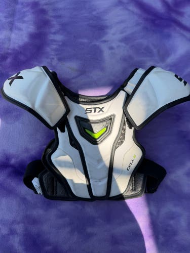 Medium Youth STX Cell IV Shoulder Pads (Used)