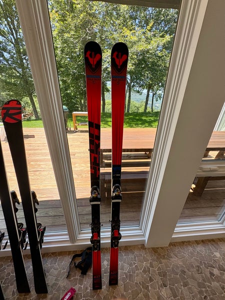 185 cmm (27m Radius) Rossignol Hero Athlete GS Skis with SPX 15 bindings (Used)