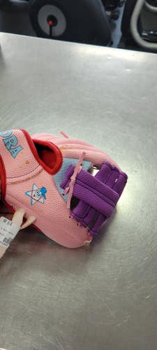 Used DORA 8.5 BB/SB Glove RH Throw Pink 8" 11497-S000159753
