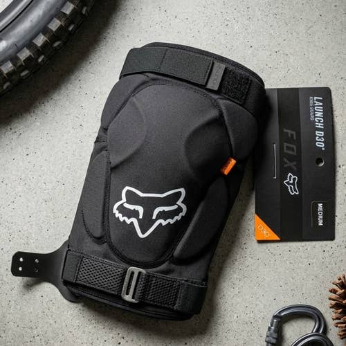 NWT Fox Racing Launch D3O Knee Guards Medium MTB Enduro Pads Sold Out Gen