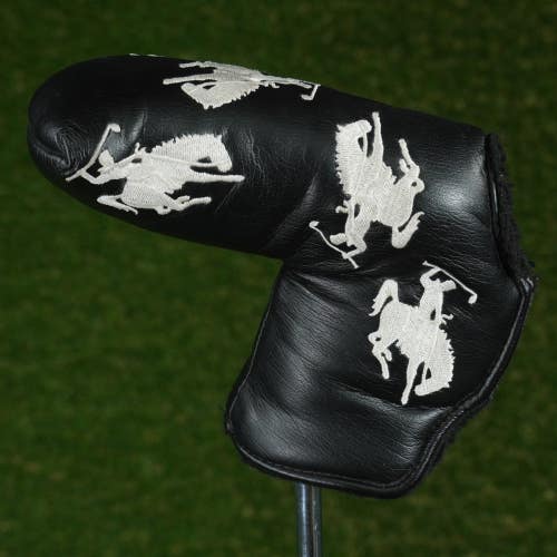AM&E Snap Fit Blade Putter Headcover Magnetic Olive Glen Golf Black / White