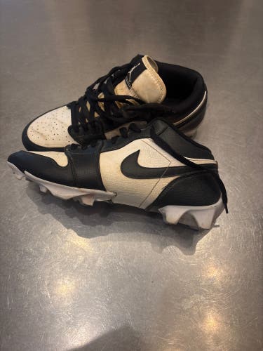 Men's Size 10 Jordan Low TD Cleats(W 11.0) Jordan (Used)