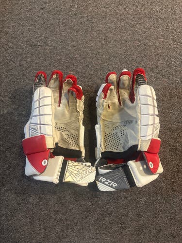 STX Surgeon RZR2 Lacrosse Gloves (Used)