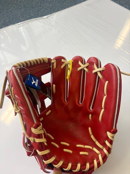 Mizuno Glove Elite イエロー/レッド Mizuno RH Infield Baseball Glove 11.75