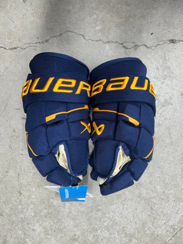 12” Bauer Mach Gloves NCAA Pro Stock (New) NHL