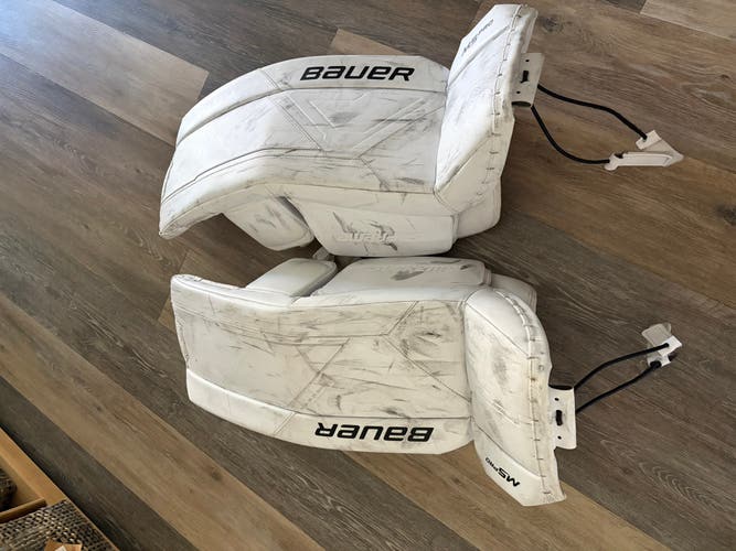 Large Bauer Supreme M5 Pro Goalie Leg Pads (Used)