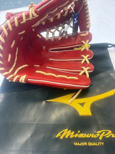 Mizuno RH outfield Baseball Glove 12.75" Pro Classic o Saka red(New) bag included