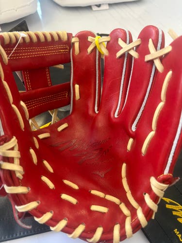 Mizuno RH Infield Baseball Glove 11.5" Pro Classic o Saka red(New) bag included