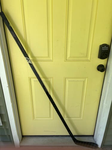 Senior Warrior Alpha LX3 Left Hand Hockey Stick P28 75 Flex Pro Stock (Used)