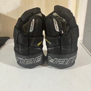 Bauer Supreme Ultrasonic Gloves 13” Black (LIGHTLY Used)
