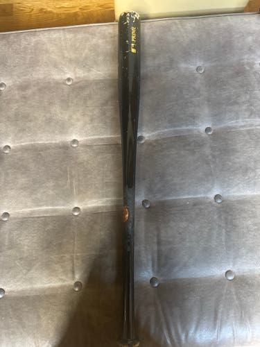 2020 Louisville Slugger MLB Prime CY22 Christian Yelich Game Model Maple Bat 30 oz 33" (Used)