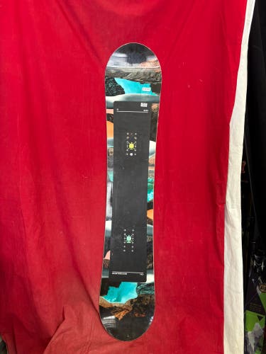 Ride Heartbreaker Snowboard All Mountain Without Bindings Soft Flex True Twin 143 cm (Used)