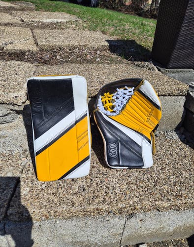 Sr. Warrior Ritual G4 Pro Regular Glove and Blocker