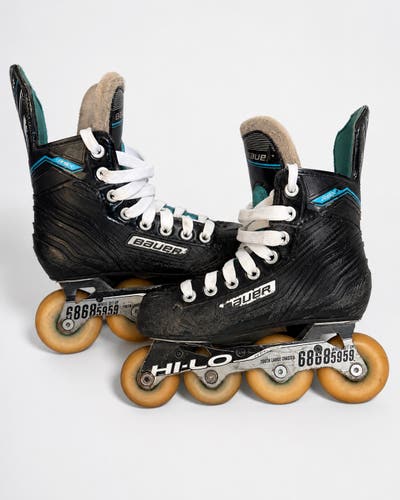 Bauer RSX Size 1 Youth Inline Roller Hockey Skates – Hi-Lo Chassis w/ Labeda asphalt wheels.