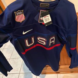 USA Hockey Jersey Size Medium