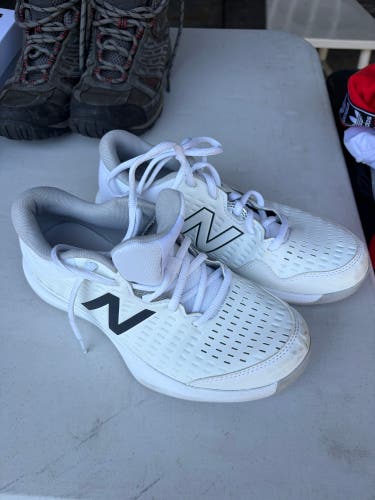 New Balance Tennis Shoes W 8.5/M 7.5