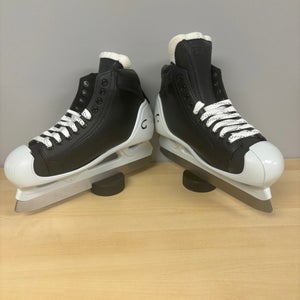 Graf DM1030 Senior Goalie Skates