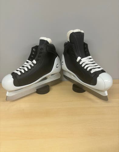Graf DM1030 Senior Goalie Skates