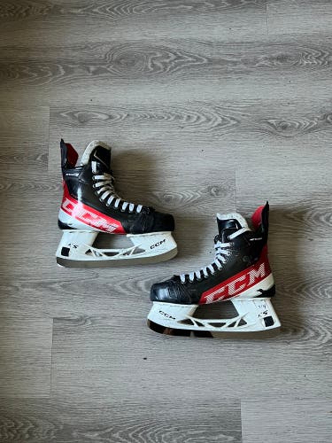 2021 CCM JetSpeed FT4 Pro Hockey Skates Regular Width Pro Stock 8 (Used)