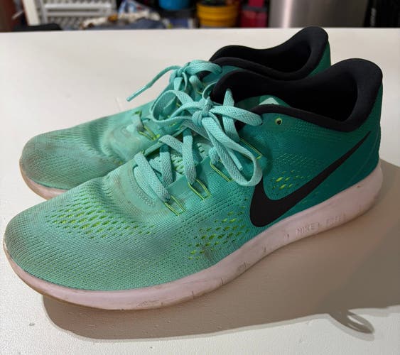 Nike Free RN shoes W9.5/M8.5