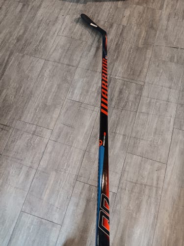 Intermediate Warrior Covert QRE 4 Left Hand Hockey Stick W28 65 Flex (New)