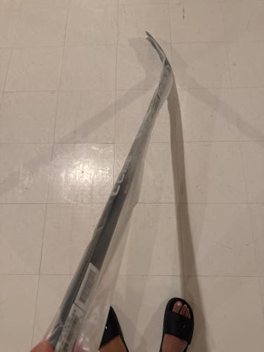 Junior CCM JetSpeed FT8 Pro Right Handed Hockey Stick P29 50 Flex (New)