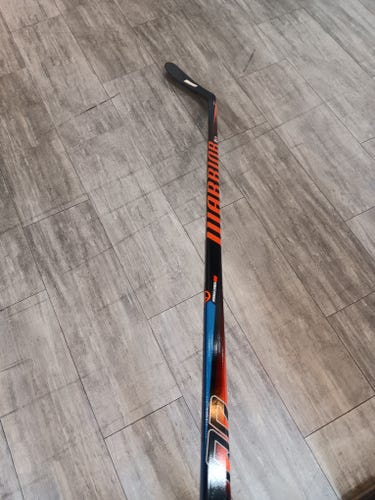 Senior Warrior Covert QRE 4 Left Hand Hockey Stick W28 85 Flex (New)