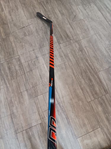 Senior Warrior Covert QRE 4 Left Hand Hockey Stick W88 85 Flex (New)