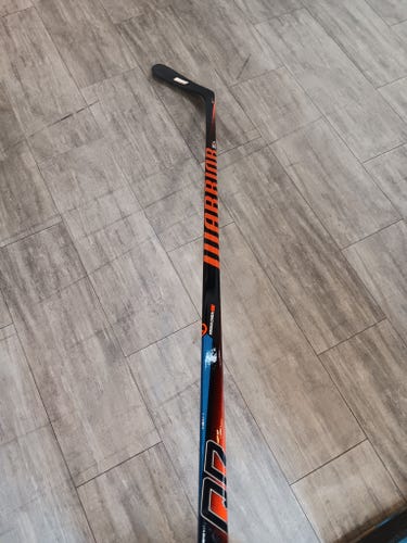 Senior Warrior Covert QRE 4 Left Hand Hockey Stick W03 85 Flex (New)