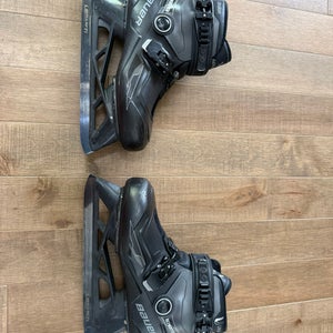 2024 Bauer Konekt 2 Hockey Goalie Skates Regular Width Size 4 (Used)